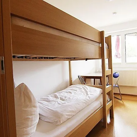 Appartement Haus-rena-wohnung-1 *